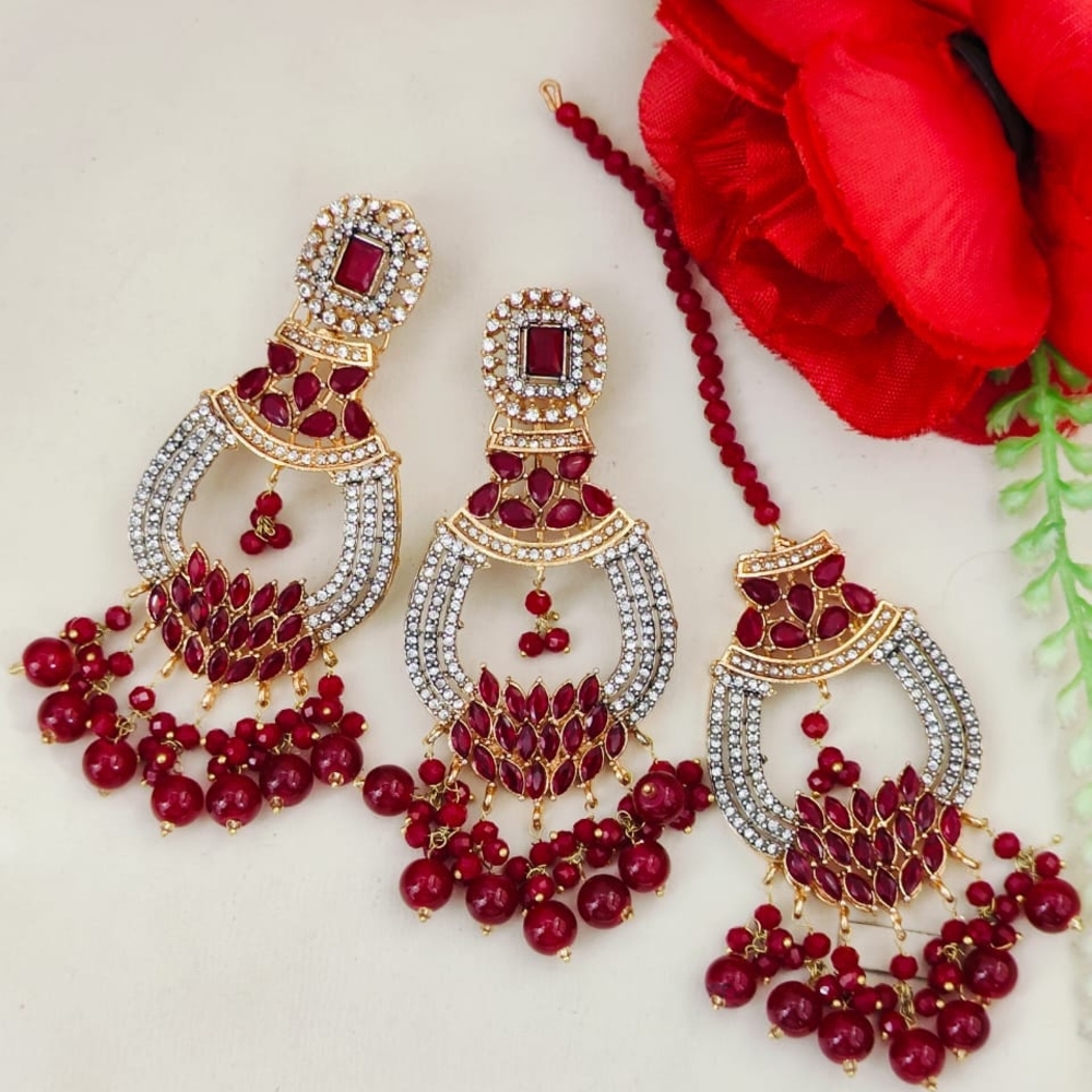 Elegant Gold and Red Earrings